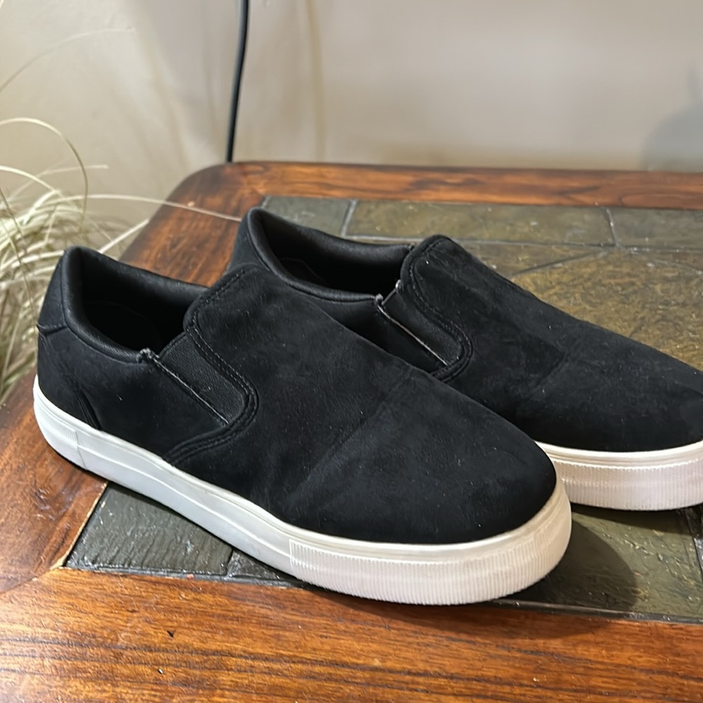 JF Black suede slip on size 8 1/2